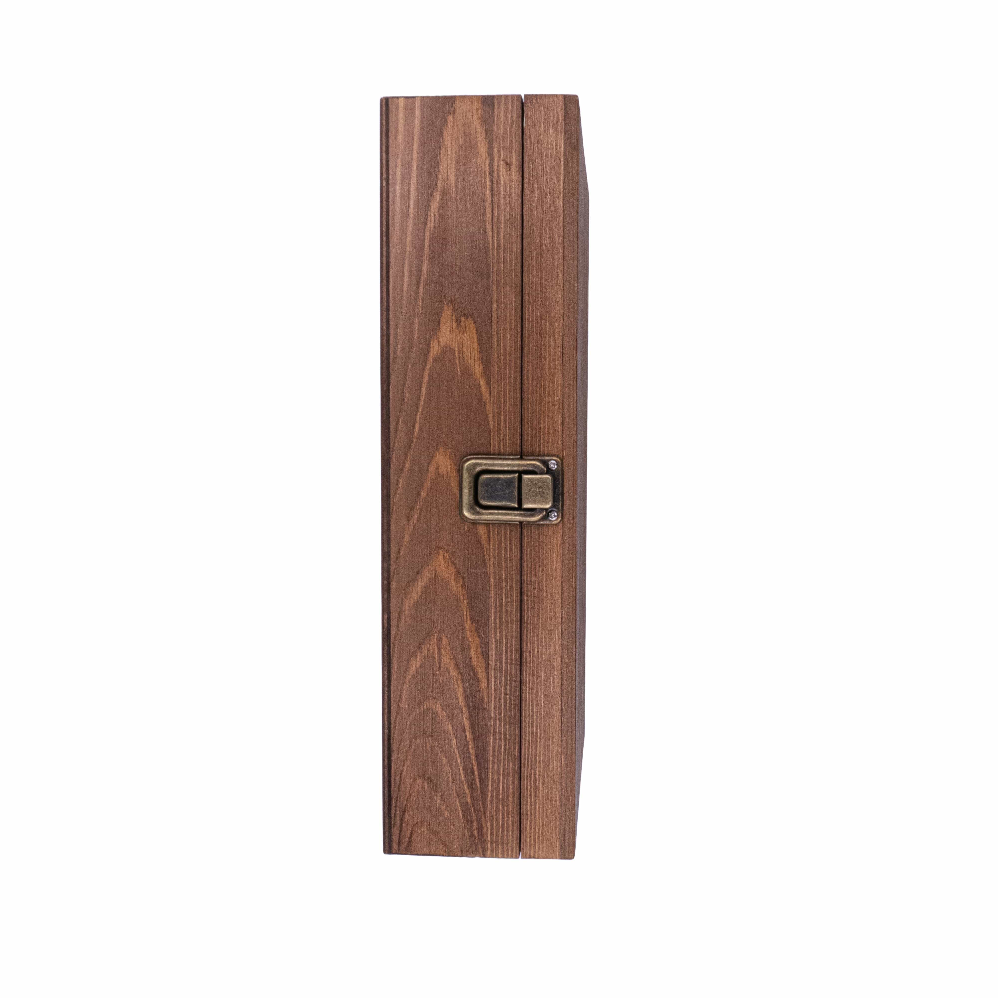Hölzerne Box von der Seite